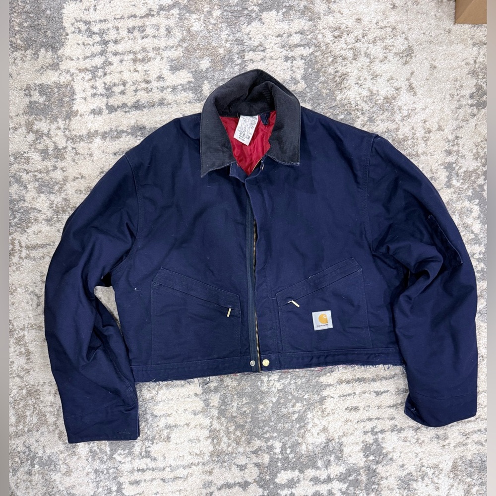 Vintage Carhartt Navy Cropped Jacket with Black Collar made from a jumpsuit.
